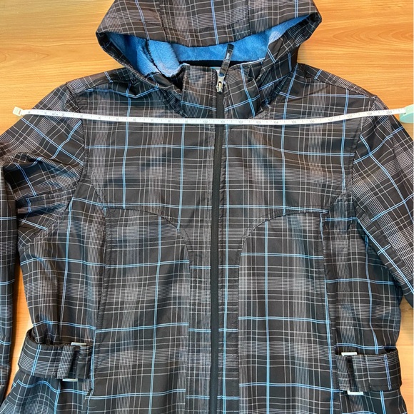 Free Country Black, Grey and Blue Plaid pattern Waterproof Rain Jacket size XL - Picture 12 of 16